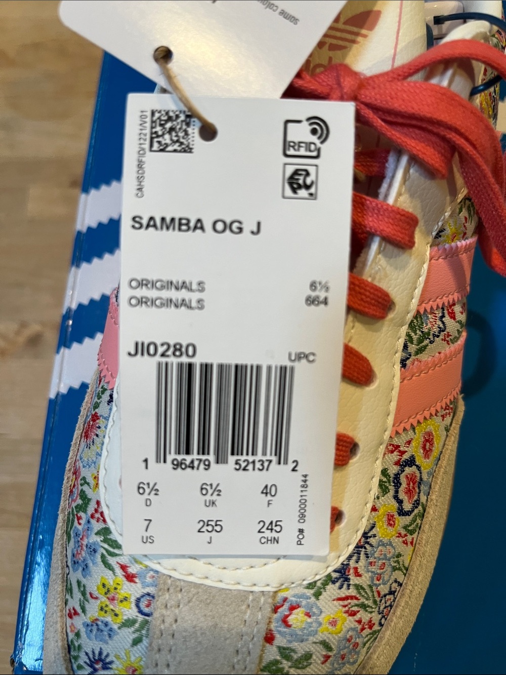 adidas x Liberty Floral Samba OG Sneakers in Pink and Beige - Picture 3 of 6